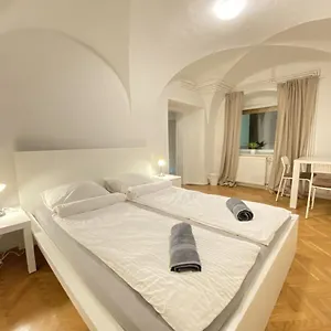 hotellátogatás