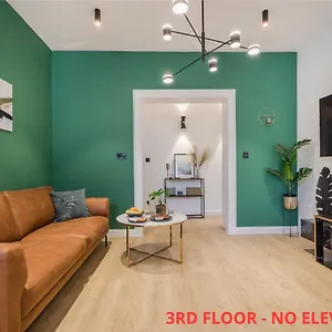 Tilia Luxury - 3 Bedrooms With Ac Apartamento